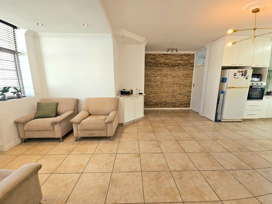 3 Bedroom Property for Sale in Zonnebloem Western Cape